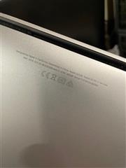 2020 Apple MacBook Pro A2338 13.3